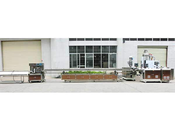 Precision single screw extrusion line fo