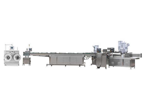 Multi-layer (multi-machine) co-extrusion line